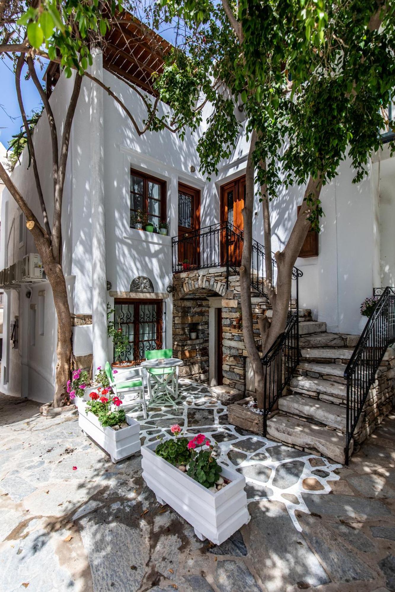 Arco Naxos Luxury Apartments Naxos City Εξωτερικό φωτογραφία